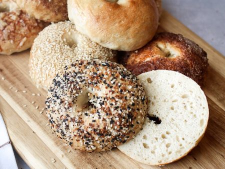 Sourdough Bagels & Pretzels Workshop - March 2025 Online now